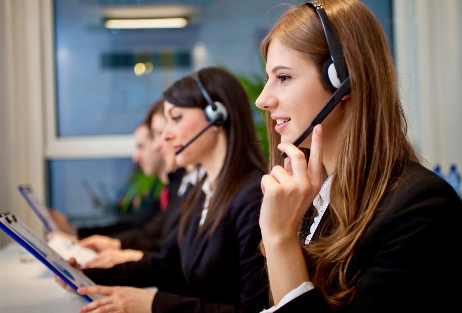 Interpreter English German French Spanish